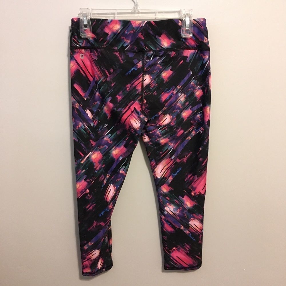 Fabletics Multicolor Pattern Cropped Leggings - image 5